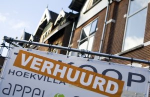 'Nederlandse woningzoekers leggen het af tegen expats'